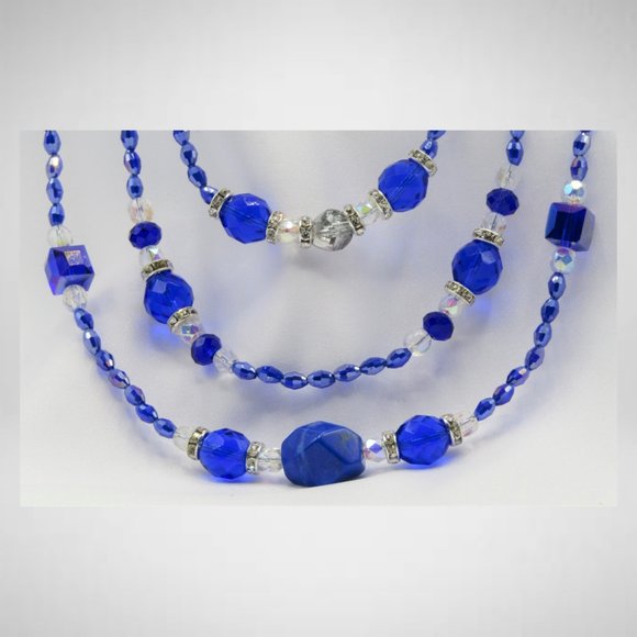 PRINCESS IN BLUE Beaded Jewelry Set - Picture 3 of 6